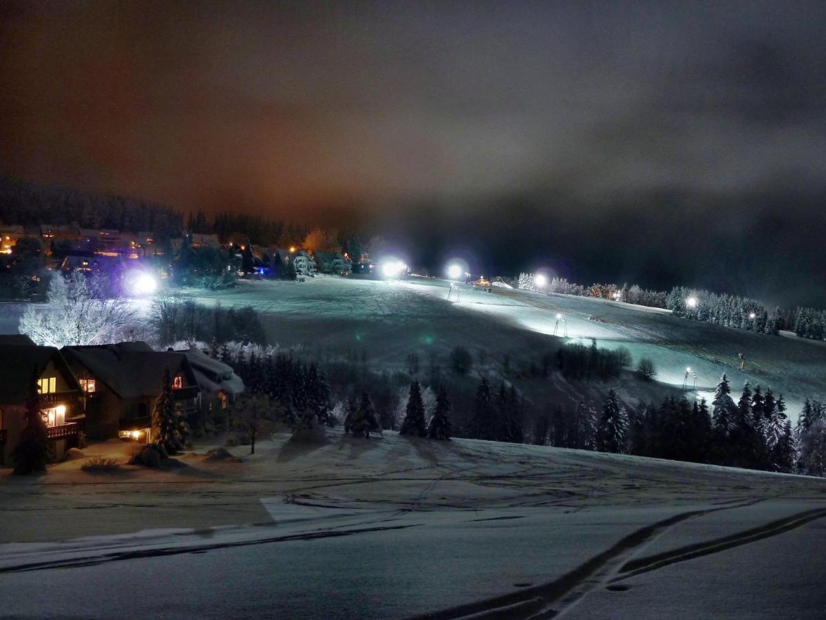 Ferienwohnung Little Home In Winterberg-Neuastenberg エクステリア 写真