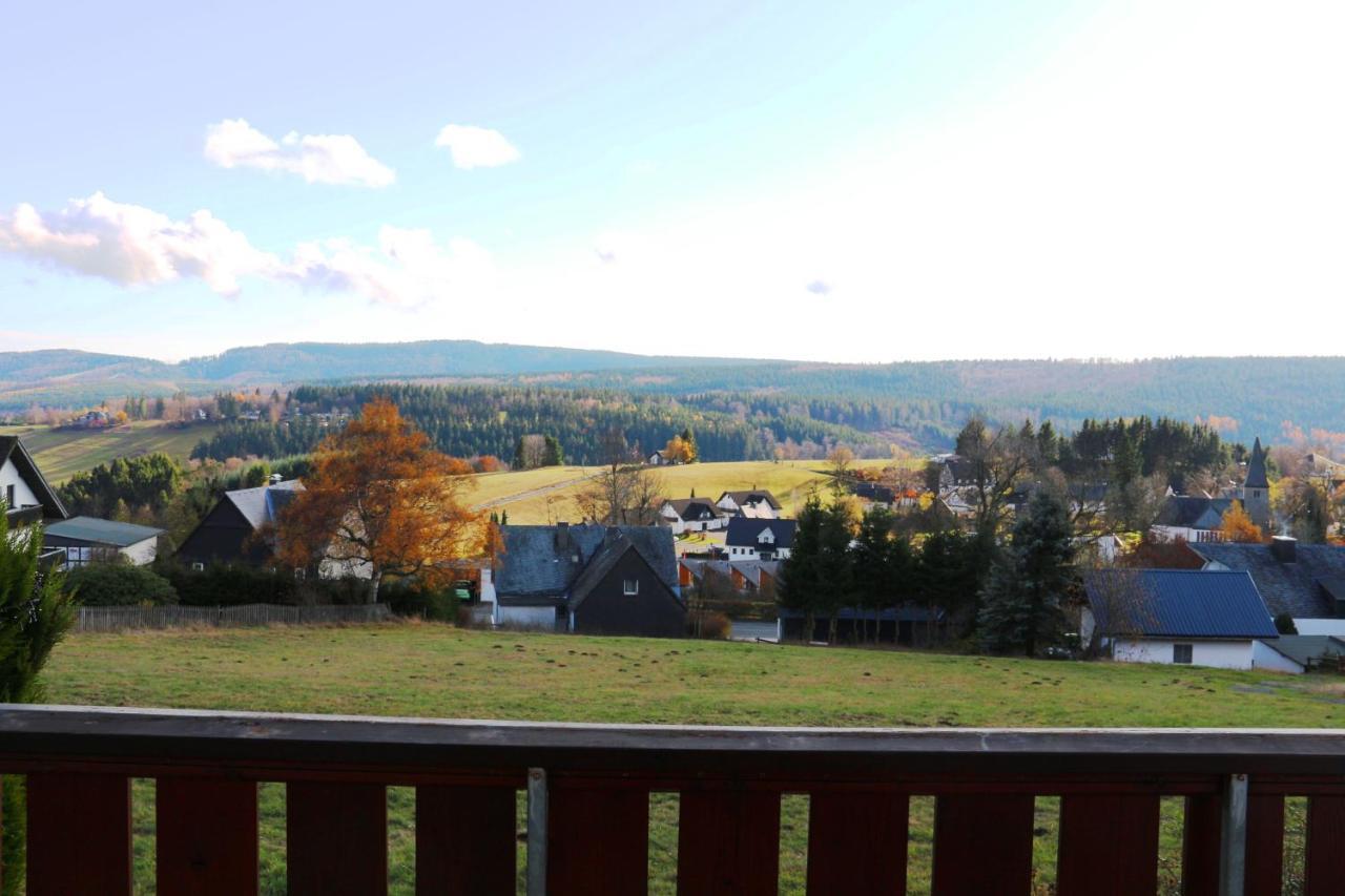 Ferienwohnung Little Home In Winterberg-Neuastenberg エクステリア 写真