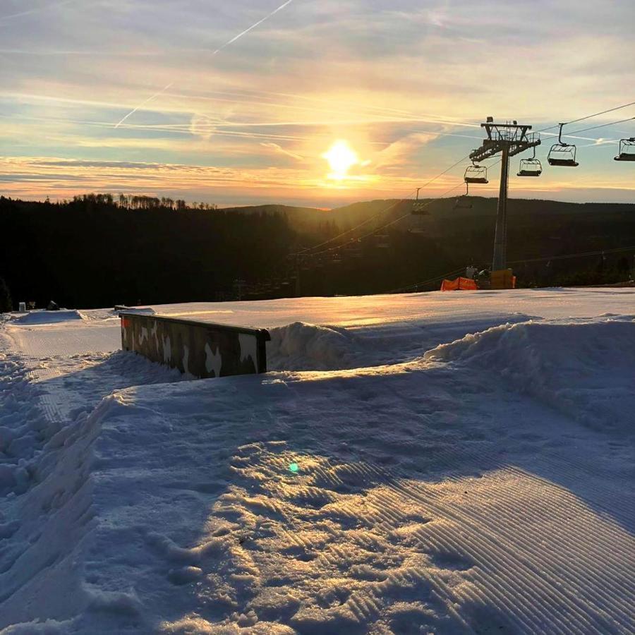 Ferienwohnung Little Home In Winterberg-Neuastenberg エクステリア 写真